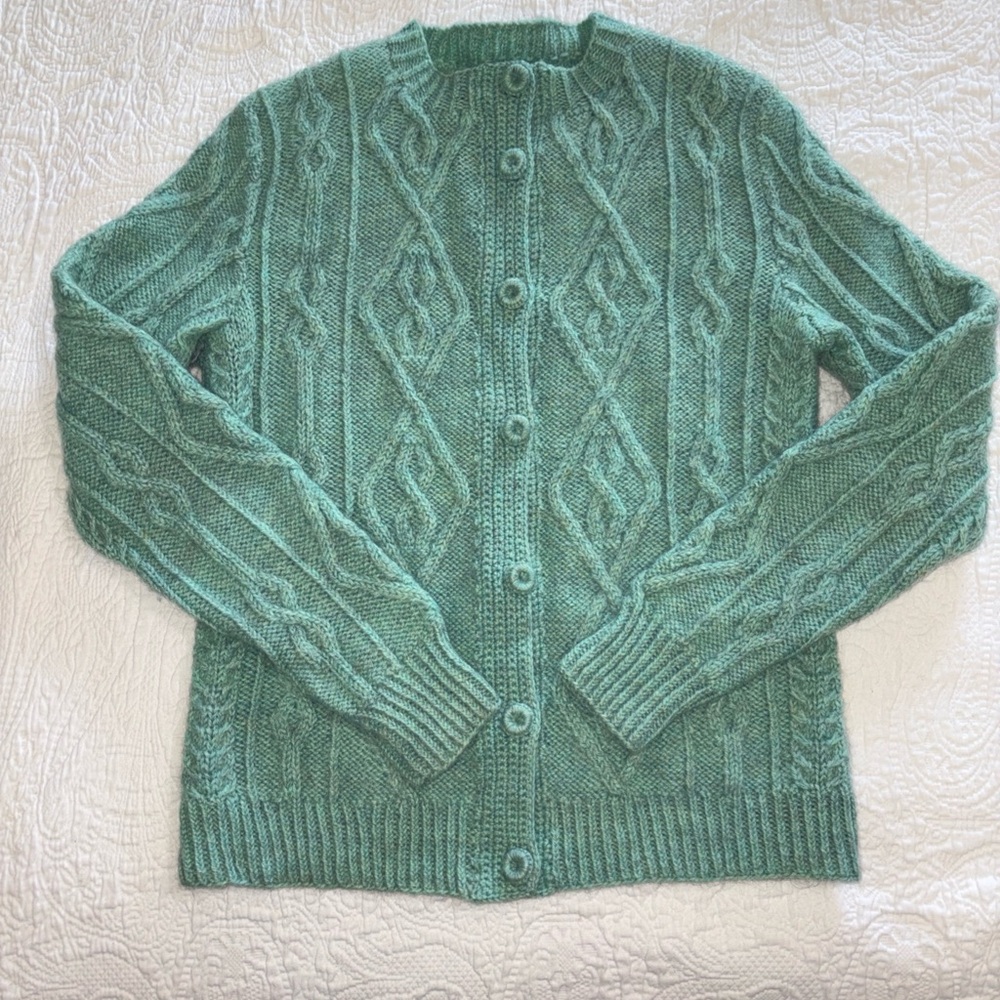 NWOT Beautiful Handmade Green Cardigan Sweater W/Cable Stitch Girl’s/Women’s